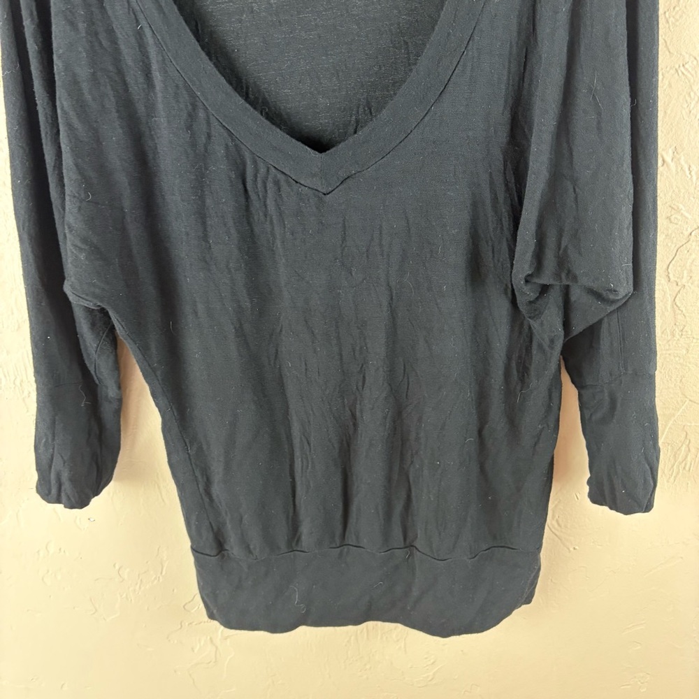 Zenana Outfitters Black Tee Dolman Sleeves Womens size medium - Picture 3 of 7